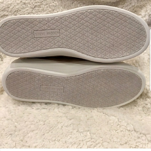 New Steve Madden Breeze Metallic Rose Gold Furry Platgorm Tennis Shoes Size 7M - Picture 7 of 8